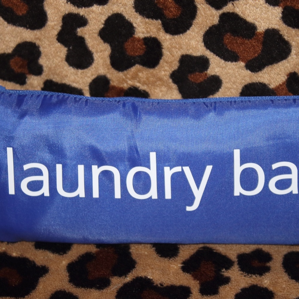 COPY - NIB LAUNDRY BAG